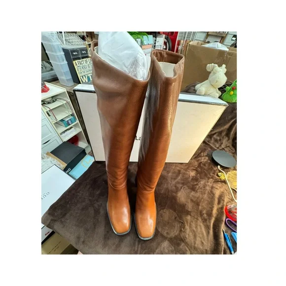 Larroude Women's Tan Leather Boots size 10 - Picture 4 of 10